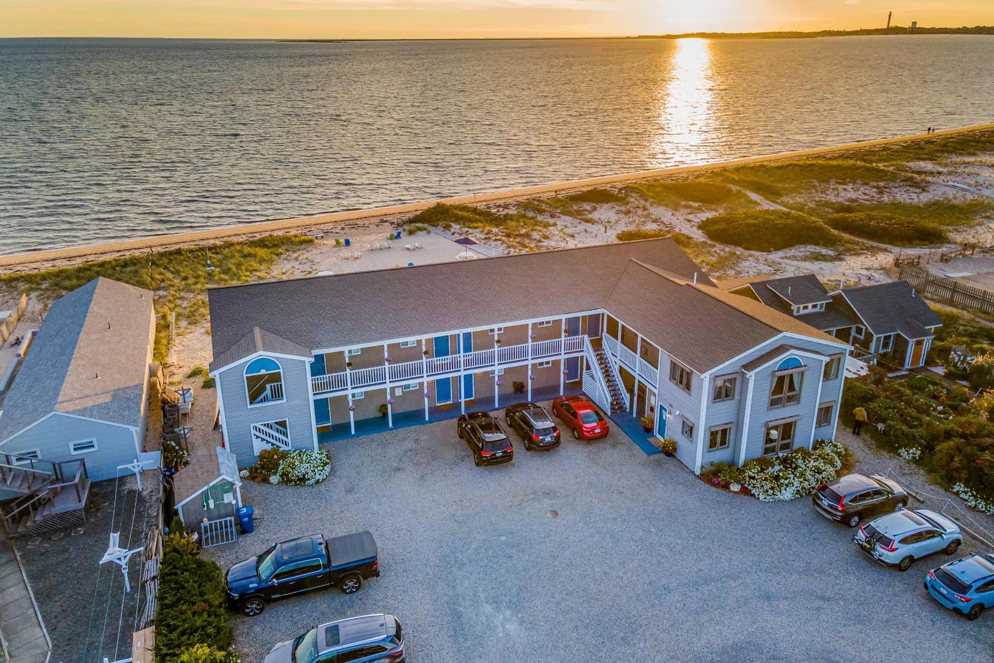 Sandbars Inn II North Truro Room photo